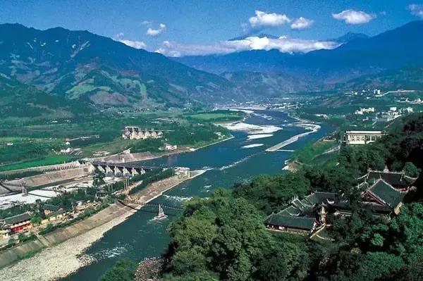 四川房车自驾游营地,四川自驾房车露营