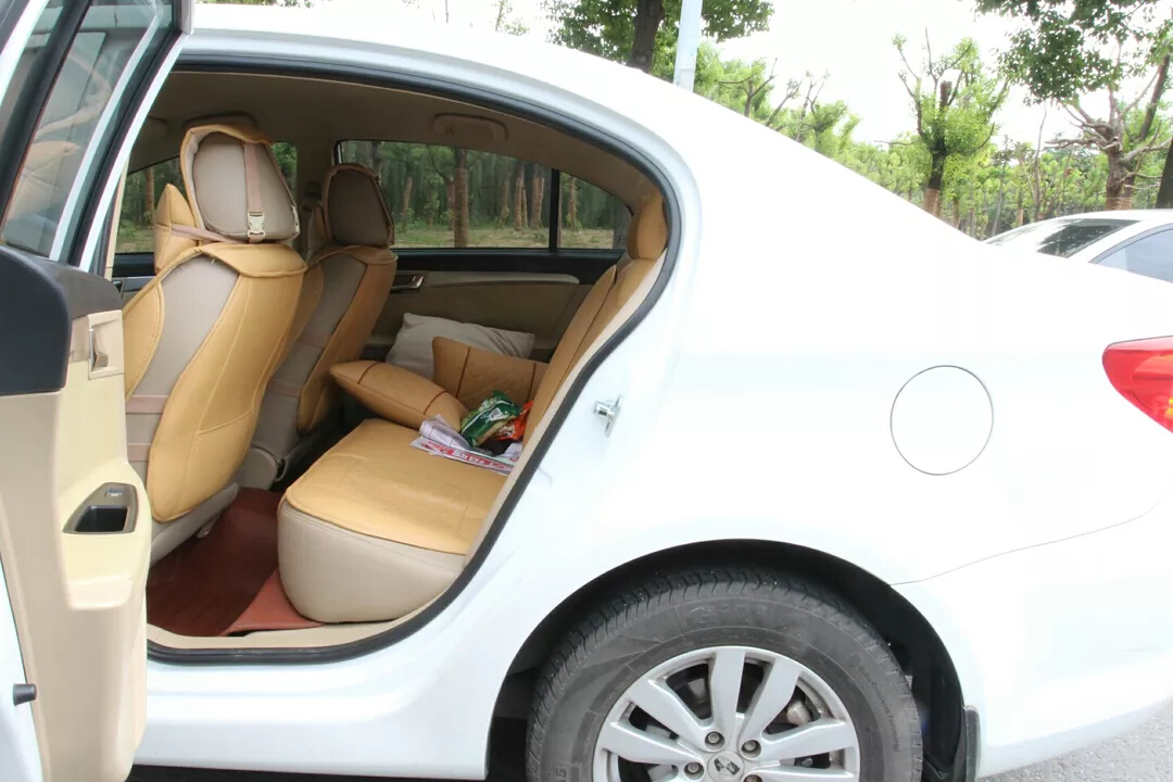 开10年的荣威350有必要换车吗,荣威350如何