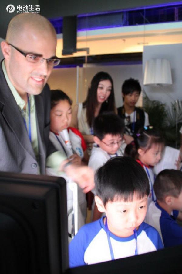 硬汉外表下的暖男大叔专访设计师Daniel