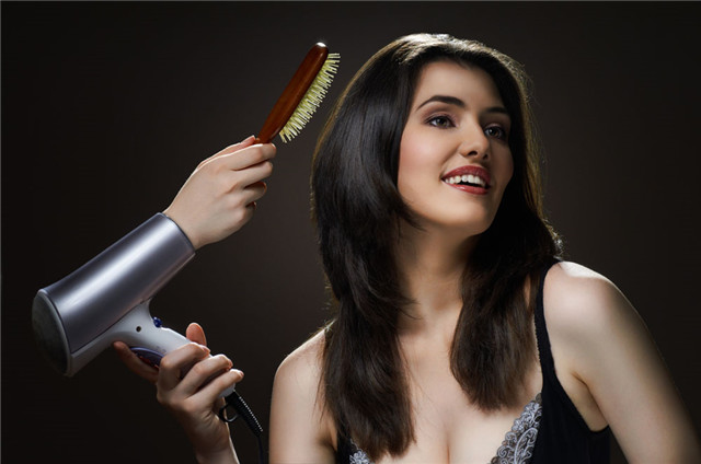 混合皮肤适合哪一款护肤品,混合性皮肤用什么护肤品比较好