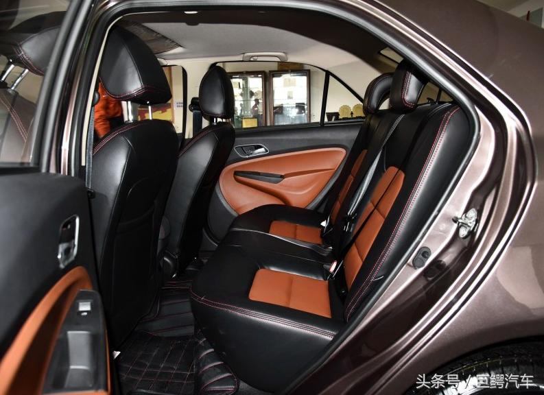 吉利金刚对比吉利帝豪,吉利远景x3跟吉利金刚