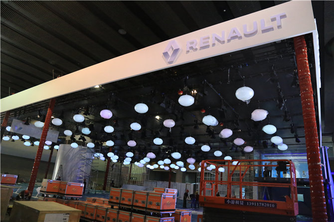 广州车展探馆日,2019广州车展探馆雷克萨斯