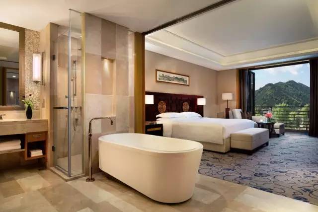 寻目的地｜灵山胜景触目是，梵音绕袅贯耳来