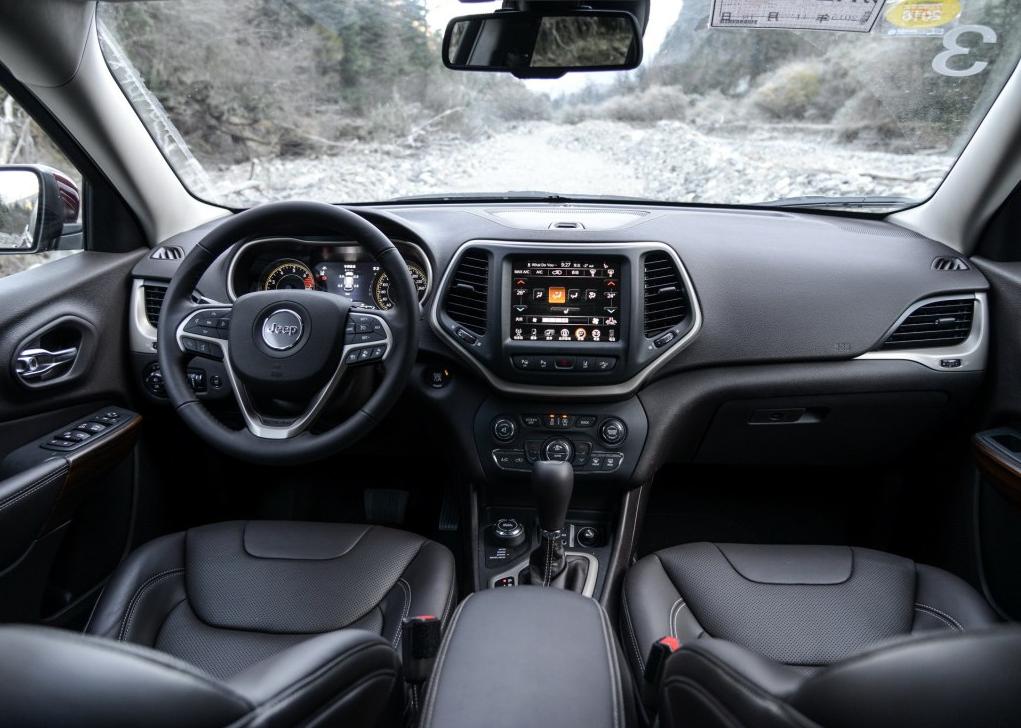 2019款jeep自由光怎么样值得买吗,辣车点评凯迪拉克