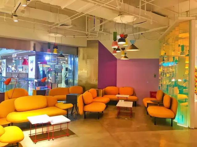 探店衣服咖啡店,探店时装店