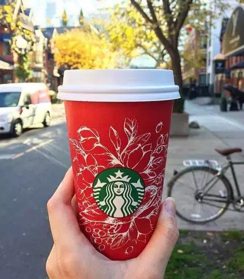 全世界都在晒的星爸爸圣诞小红杯,你买了吗?