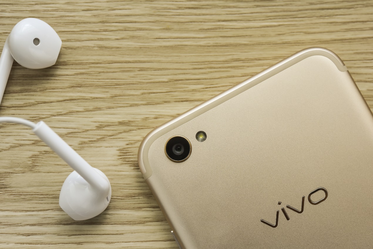 这样的vivoX9是不是你们想要的?