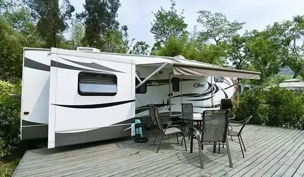 四川房车自驾游营地,四川自驾房车露营