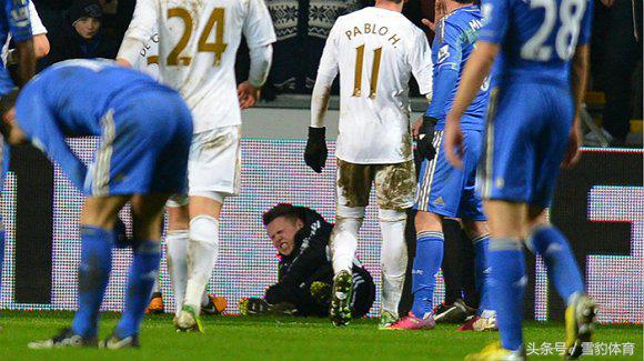 世界足坛20大奇葩,世界足坛红牌排名