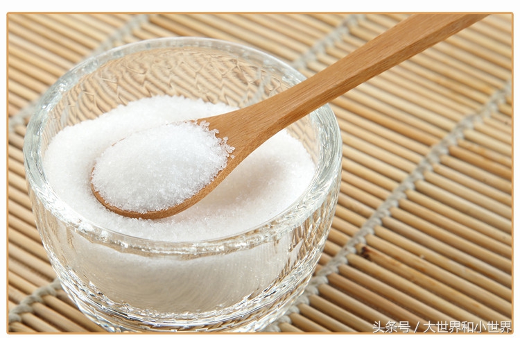 如何让孩子区分油盐酱醋,宝宝多大可以接触油盐酱醋