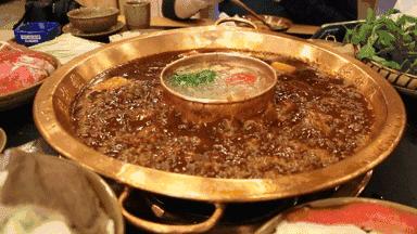 昆明一家火锅店一个月挣多少钱,昆明火锅店老板说一天只卖45锅