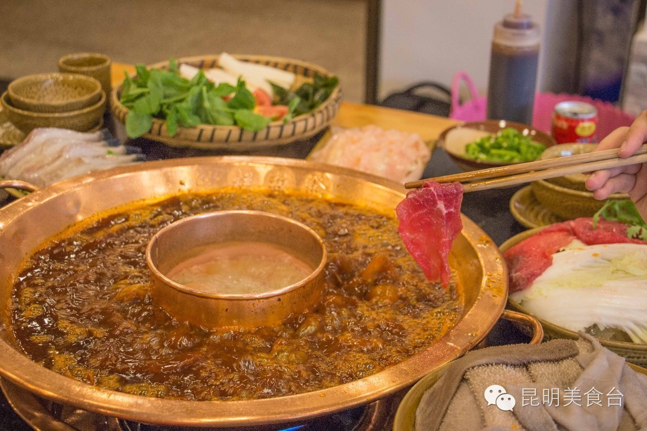 昆明一家火锅店一个月挣多少钱,昆明火锅店老板说一天只卖45锅