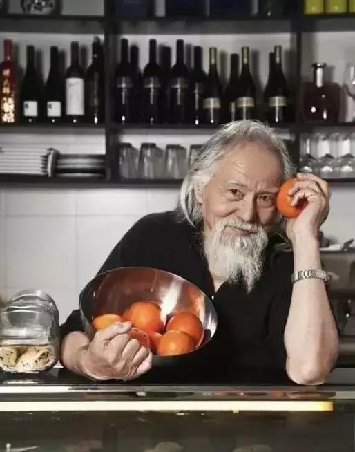 在这个笑贫不笑娼的时代文案,笑贫不笑娼的年代该如何生存