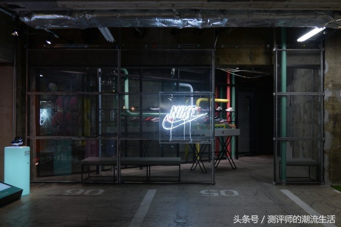 探秘东京隐藏的小酒馆,东京幽灵线停车场调查