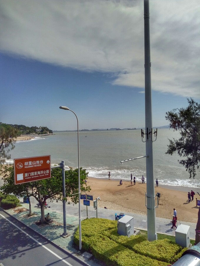 离开睁眼闭眼看见的城市,来到十一月小清新的厦门