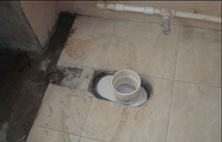 卫生间马桶可以移动吗,卫生间的马桶位置可以移动吗