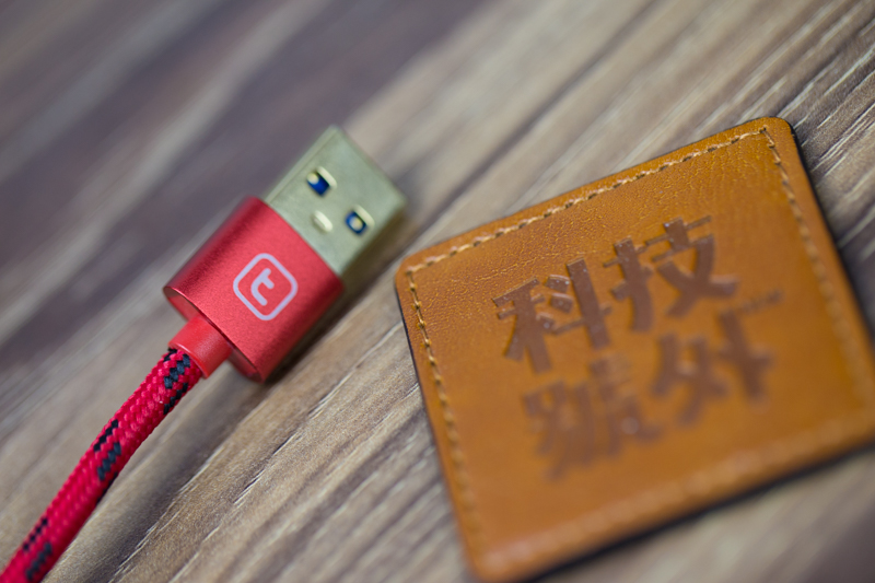 图拉斯短数据线,图拉斯数据线type-c转usb