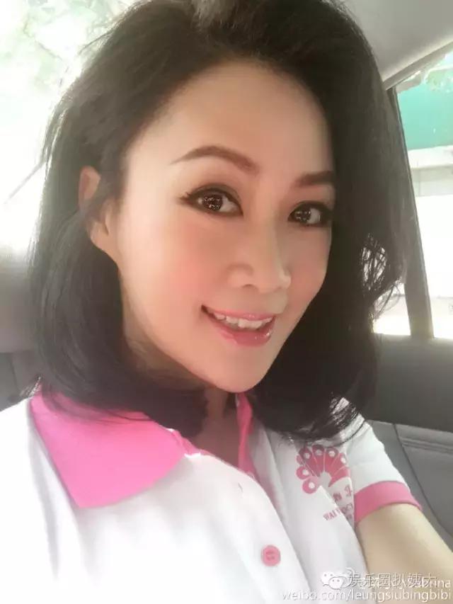 陈法蓉当面训斥梁小冰?老牌港姐撕逼居然只是为了一件外套!