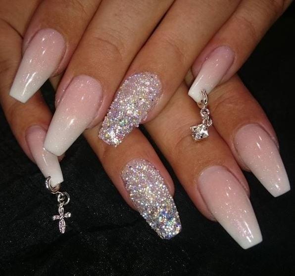 修指甲的技巧和方法,简单一点的修指甲方法有没有