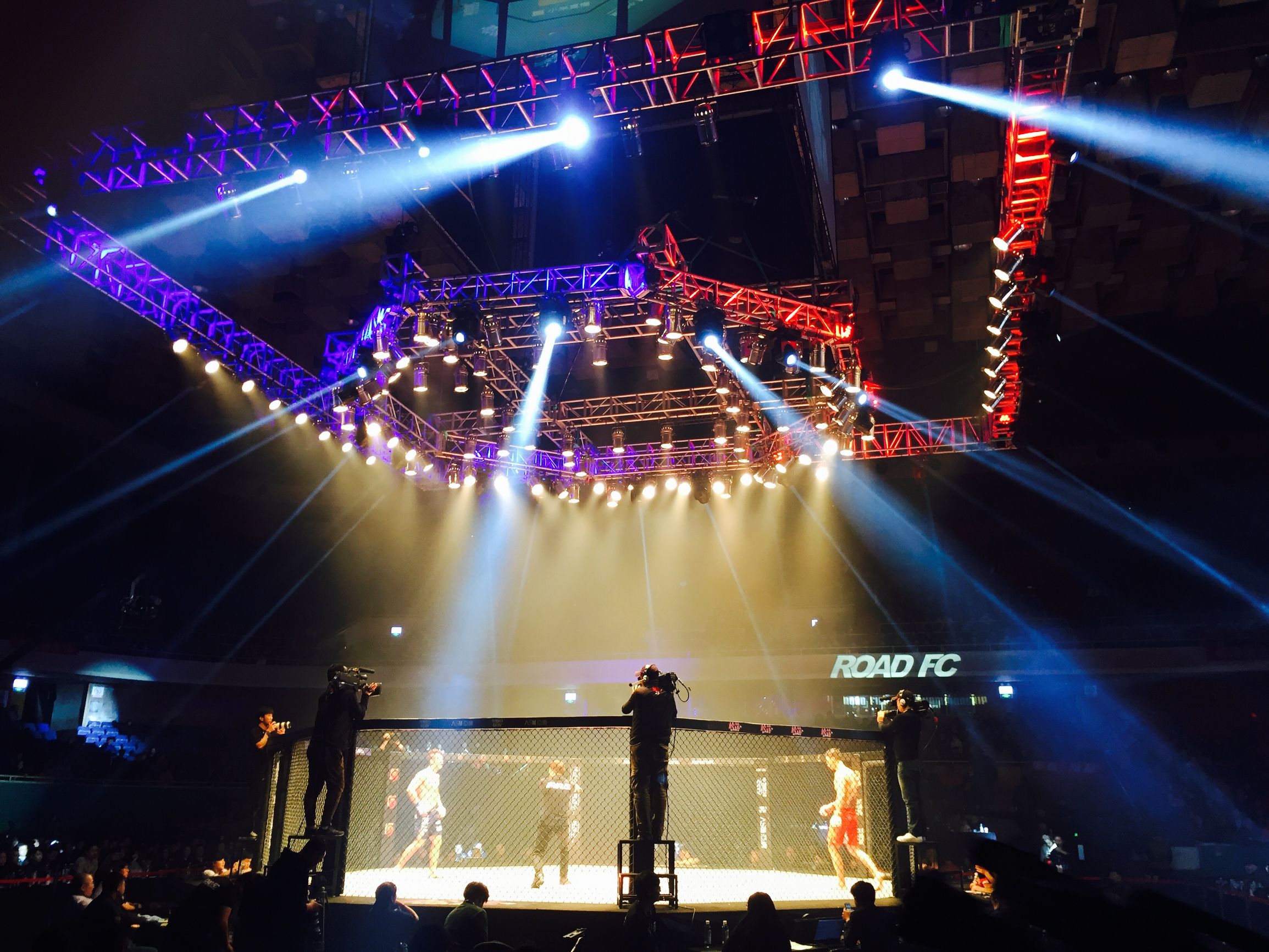 roadfc综合格斗大赛被爆裆,roadfc综合格斗大赛金胜然