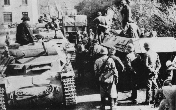 纳粹德国闪电部队,纳粹德国闪电战突袭波兰