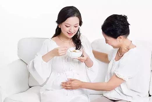 从怀孕吐到生会不会营养不良,从怀孕吐到小孩出生