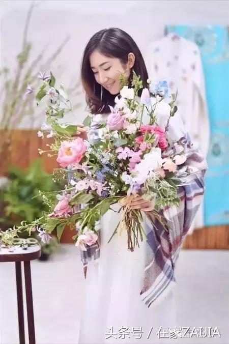 开家花店荒度余生赚得不多,开家花店度过余生