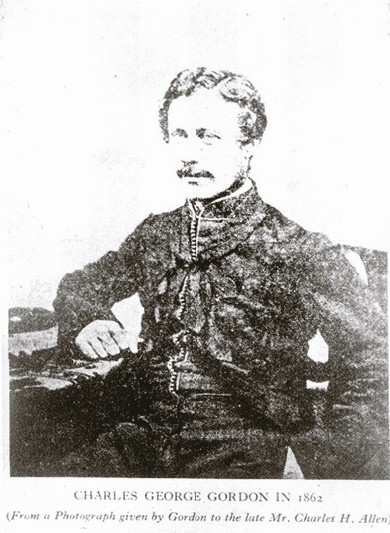 李鸿章杀降兵激怒洋人,洋枪队头子戈登找李鸿章