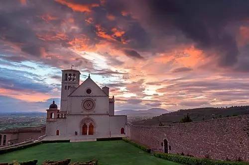 欧洲十大度假胜地,欧洲蜜月十大城市