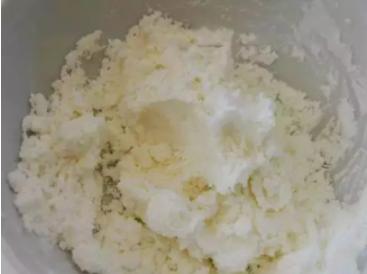 痱子粉也能隆鼻啊？看完给跪了