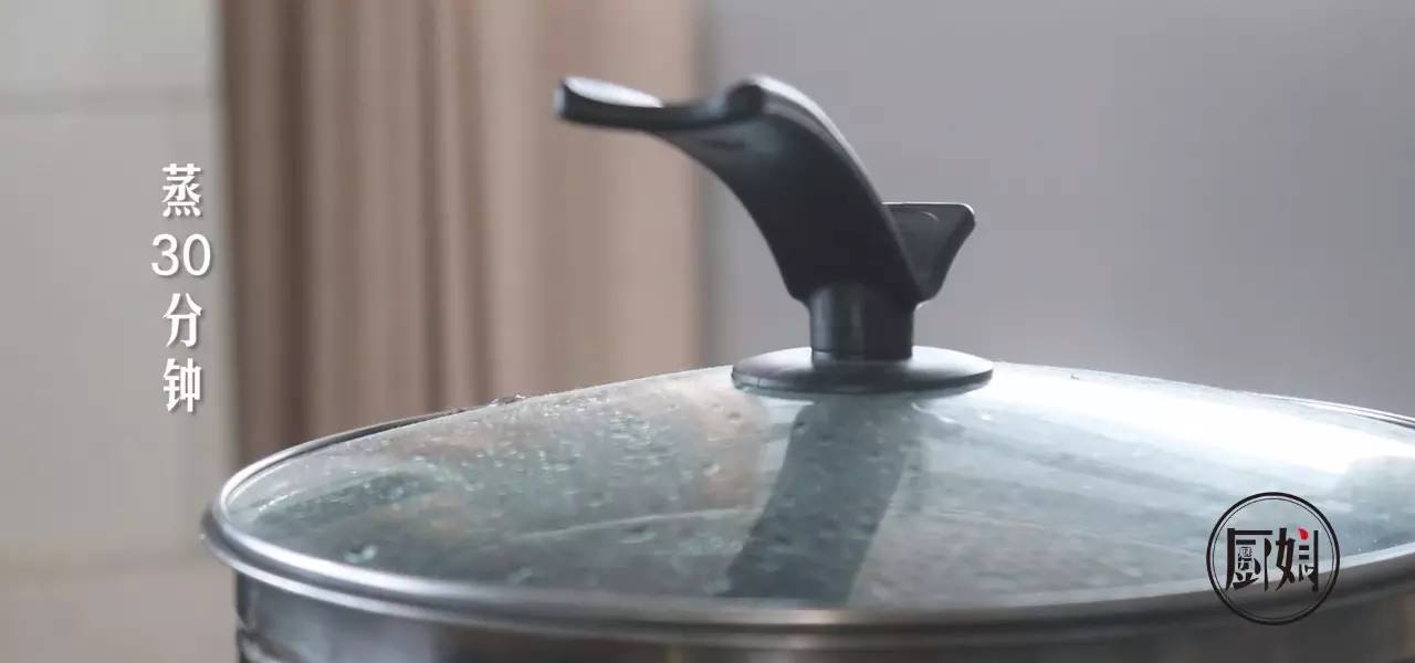 鲜炖花胶滋补养生,夏天适合炖花胶