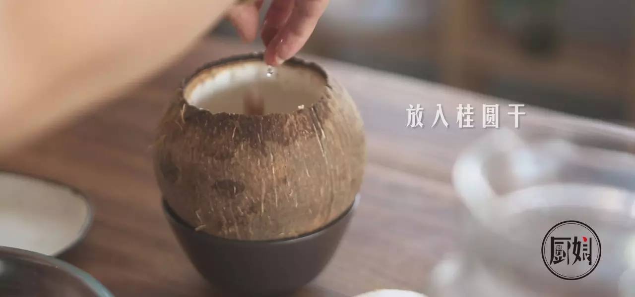 鲜炖花胶滋补养生,夏天适合炖花胶