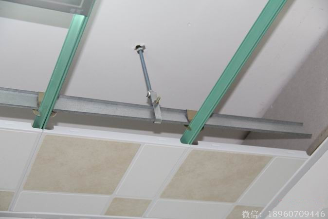 福州家居吊顶装修烦心事,吊顶成“掉顶”房屋成危楼你可要小心