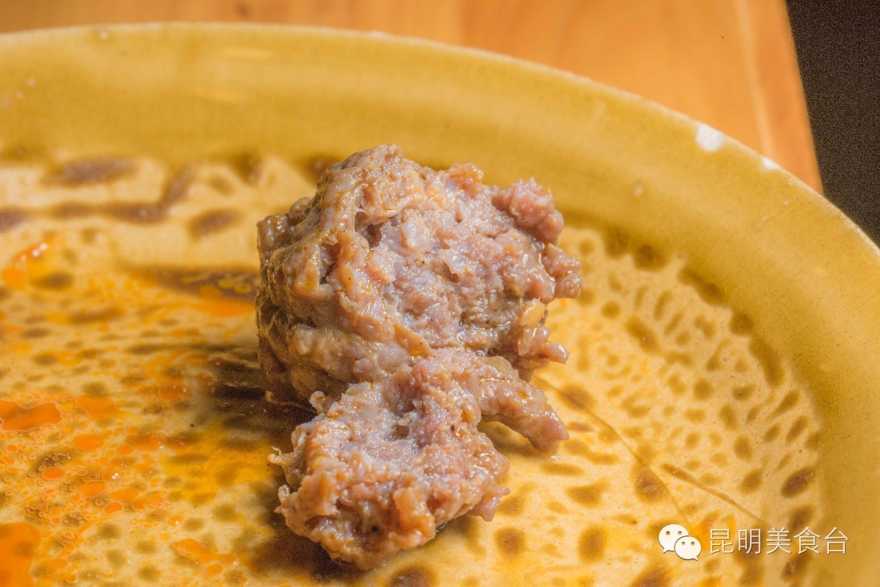 昆明一家火锅店一个月挣多少钱,昆明火锅店老板说一天只卖45锅