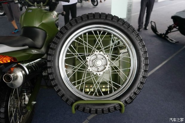 解放军现役嘉陵600边三轮摩托数据,军用嘉陵电喷600边三轮摩托参数