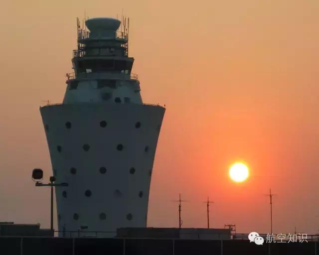 特朗普的飞机到底有多豪华,特朗普北京机场