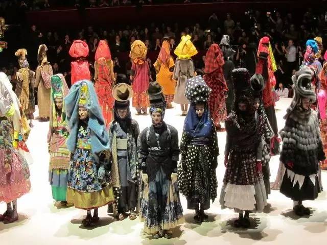 kenzo时装周2020,kenzo第一场时装秀