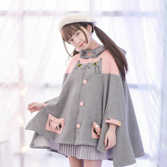 斗篷大衣怎么搭配才好看,斗篷大衣黑色怎么内搭