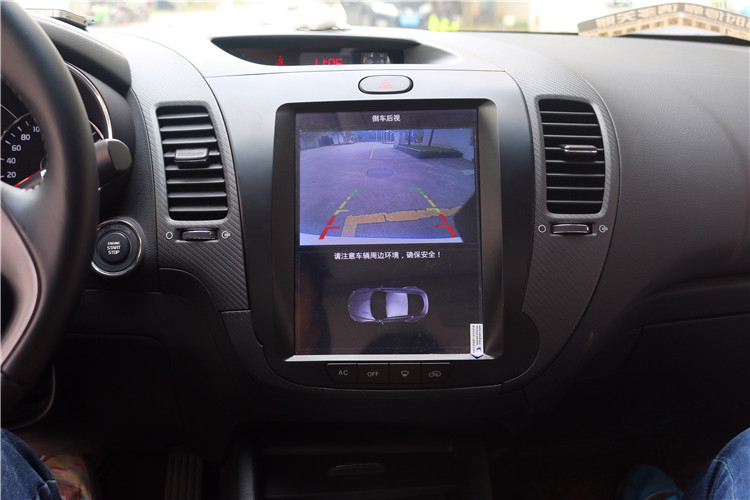 大屏中控的诱惑畅影起亚K3装10.4寸竖屏导航一体机