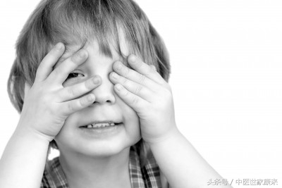 儿童发烧家长在家如何处理,家长发烧儿童怎么照顾