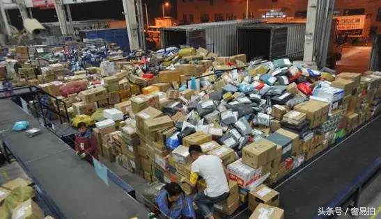 最火的YSL星辰圣诞限量版口红视频鉴定教程，终于来了！