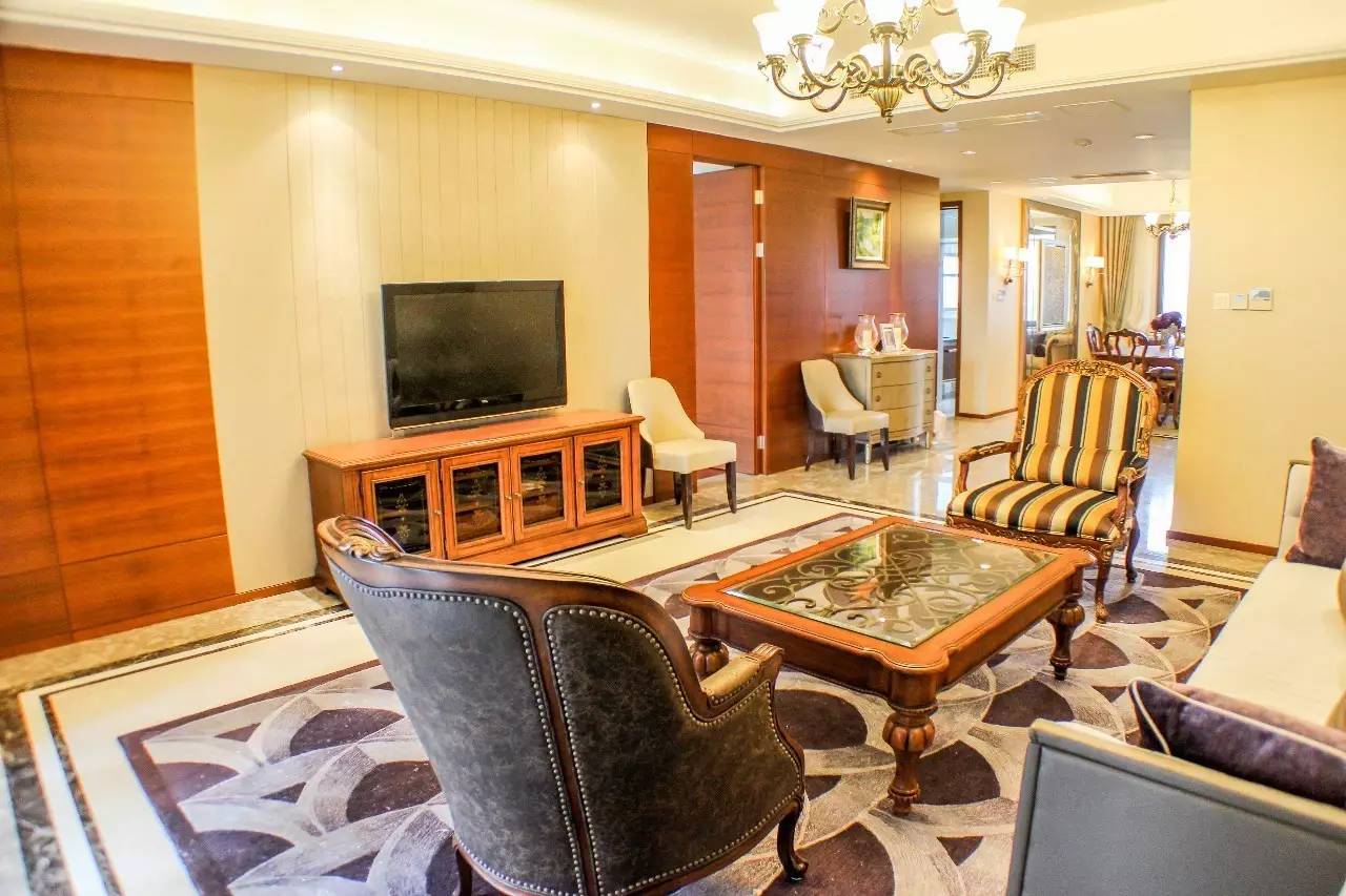 入户大堂是门面,华润地下车库入户大堂