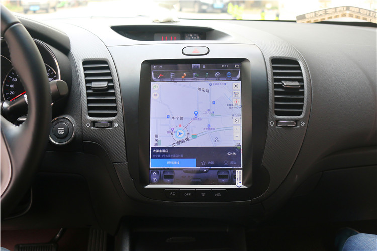 大屏中控的诱惑畅影起亚K3装10.4寸竖屏导航一体机