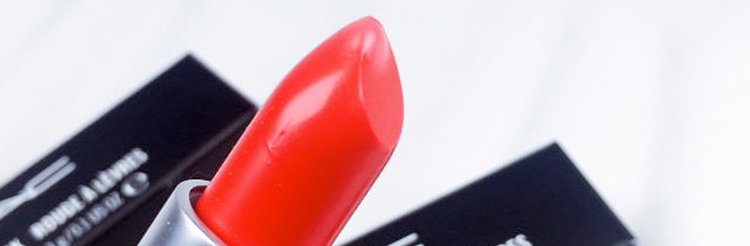 一支好的口红能让瞬间变得有精神有气质~