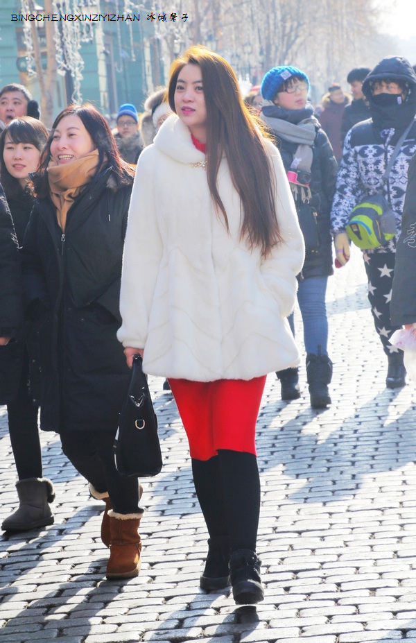 哈尔滨本地人冬天穿什么衣服,哈尔滨人冬天都穿啥保暖