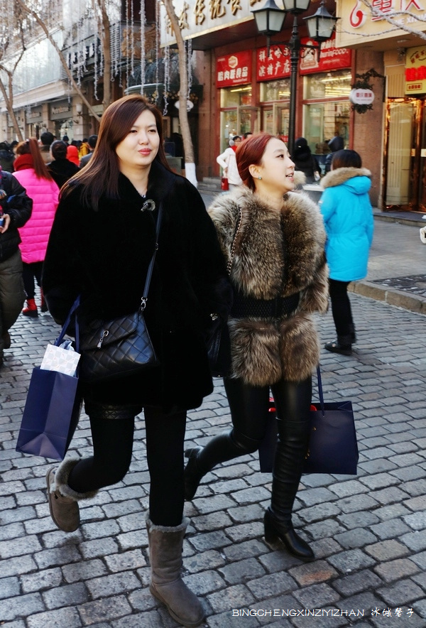 哈尔滨本地人冬天穿什么衣服,哈尔滨人冬天都穿啥保暖