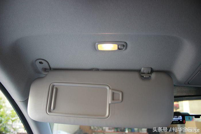 领动豪华版功能介绍,领动内饰改动