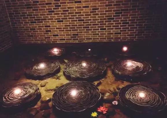 贵阳的冬天象春天一样暖和,贵阳的冬天只需要一场雨