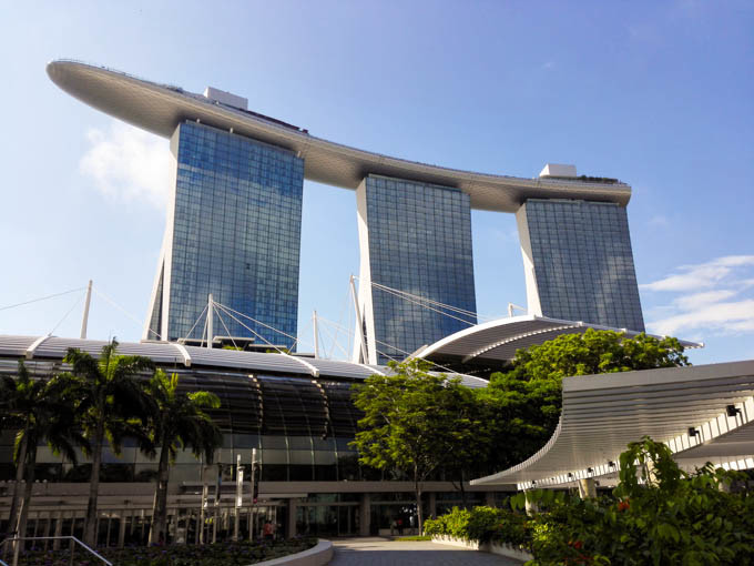 去新加坡,如果你有预算,建议至少去金沙酒店住一晚