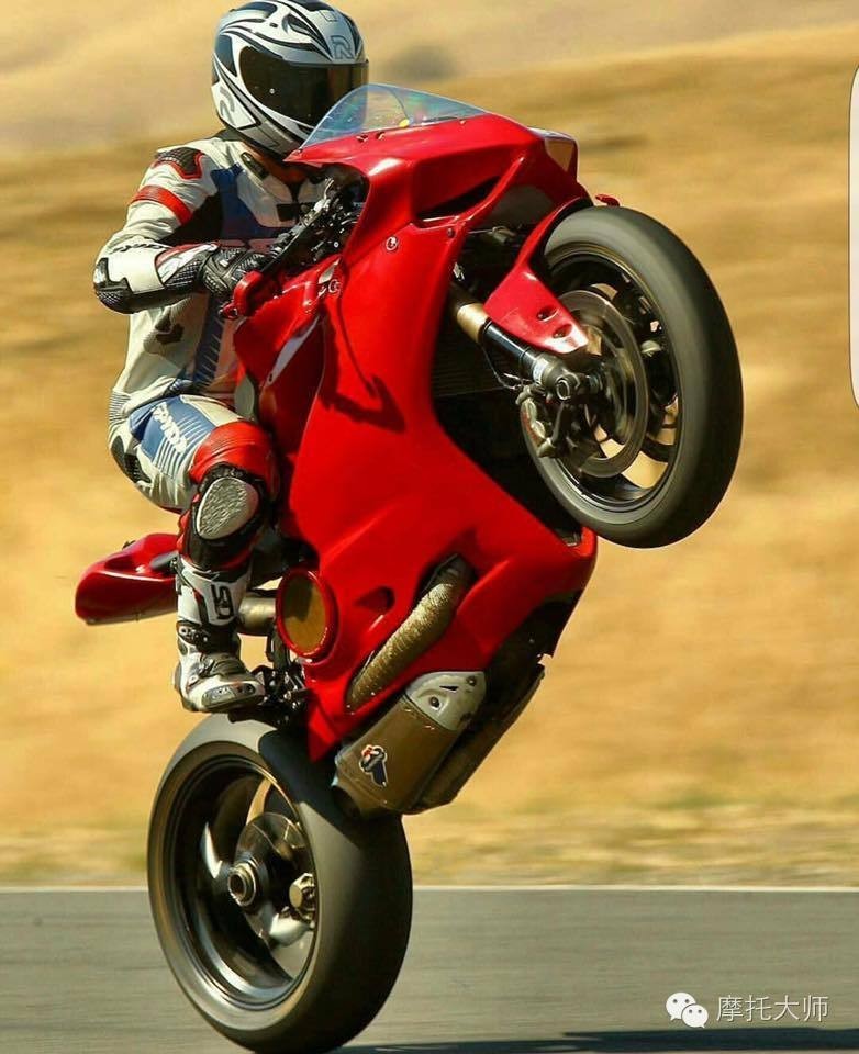 女生都喜欢杜卡迪吗,现实中遇见杜卡迪